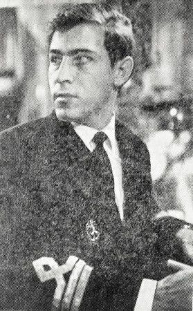 Эдуард  Грибовский  стармех  - ТР Бора  29 01 1966   год