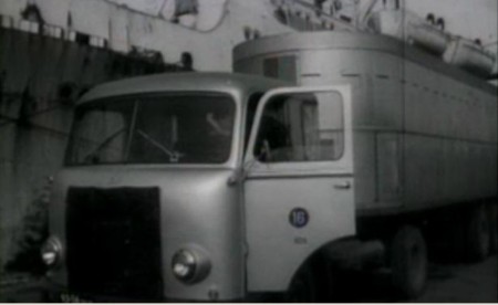 БМРТ-333  рефрижератор увозит рыбу, капитан Лео Сонг  - 1963-64