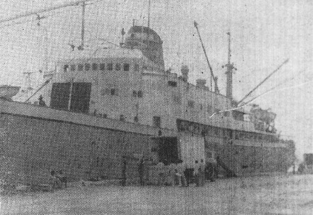 ТР Бора в порту Лагос – 06 02 1979 фото В. Левшук