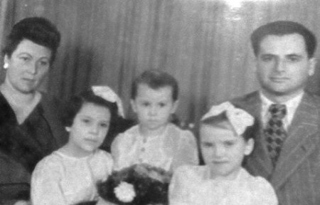 Конторович Георгий Александрович  с семьей